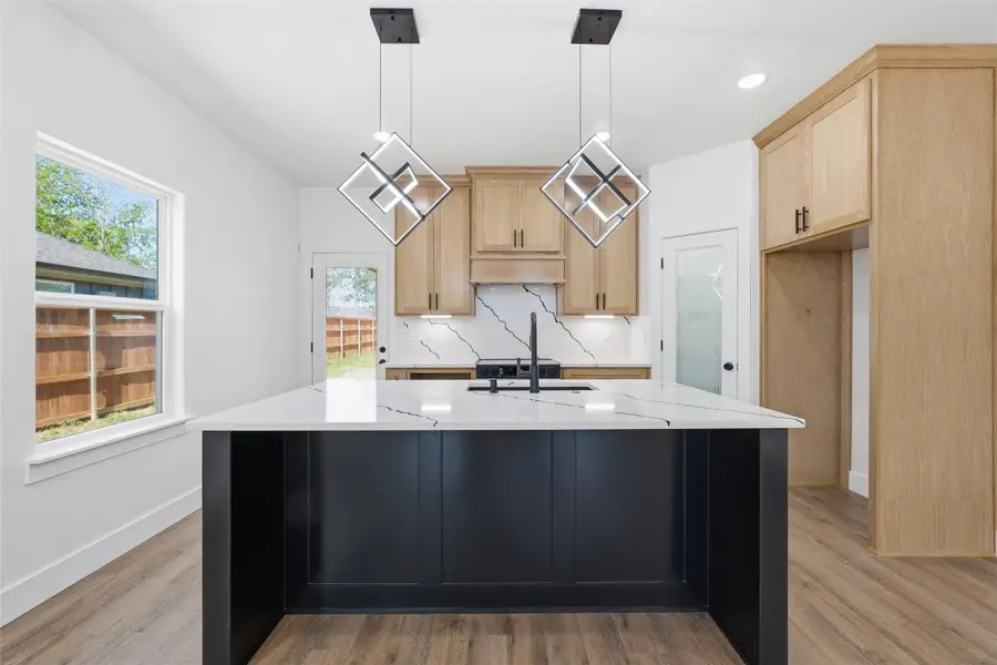 1023 Kane Street, Bellmead, TX 76705 - #3