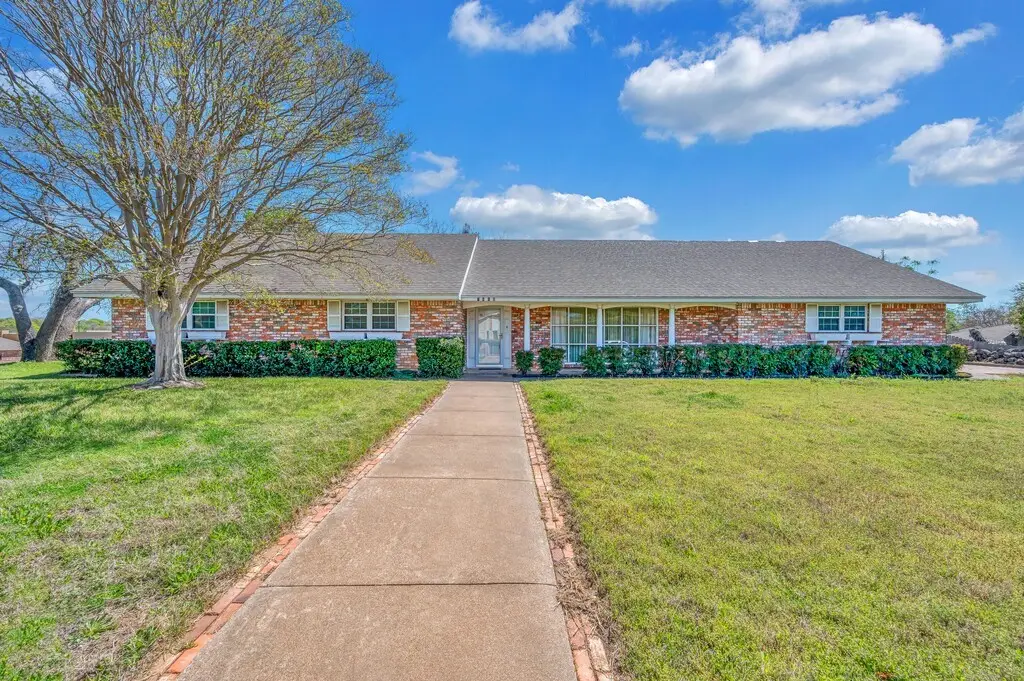 7610 Bosque Boulevard, Woodway, TX 76712 - #1