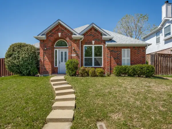 1810 Crosshaven Drive, Lewisville, TX 75077