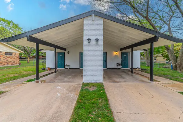 104 N Hillside Street, Red Oak, TX 75154