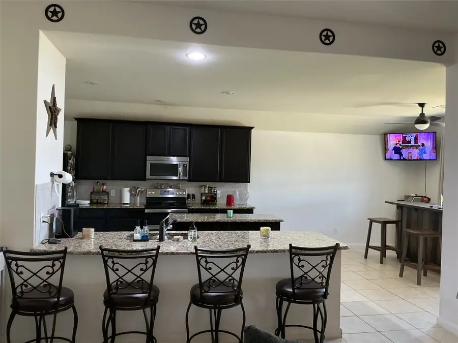 721 Meadow Springs Drive, Glenn Heights, TX 75154 - #3