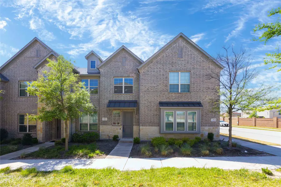 631 Cobblestone Lane, Irving, TX 75039 - #2