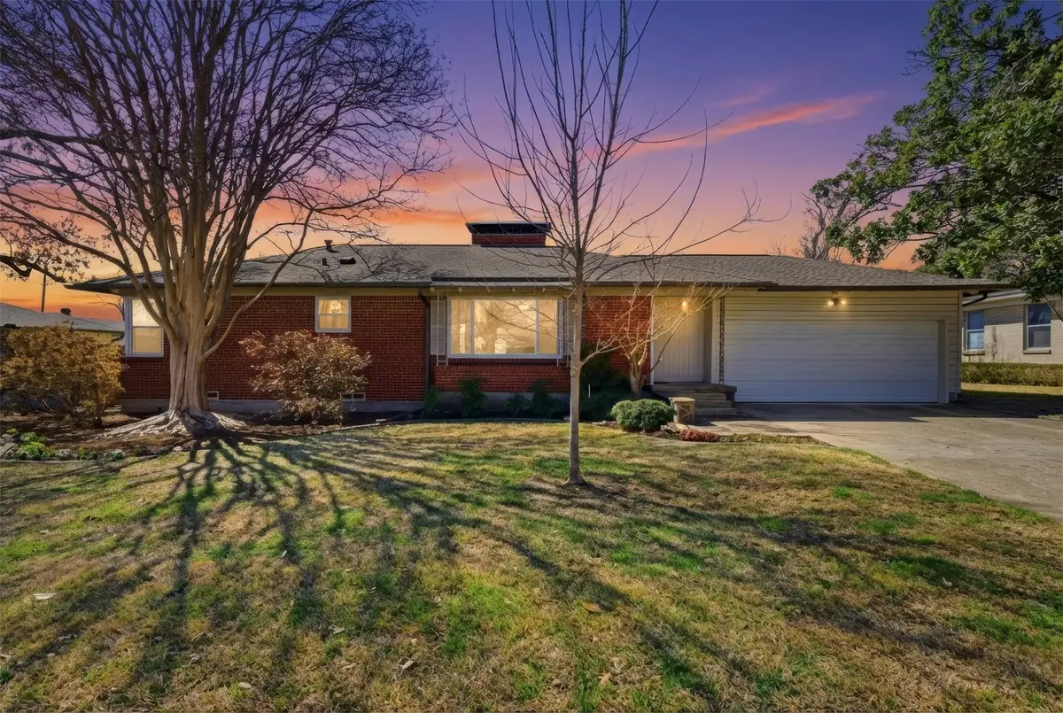 543 Aqua Drive, Dallas, TX 75218 - #1