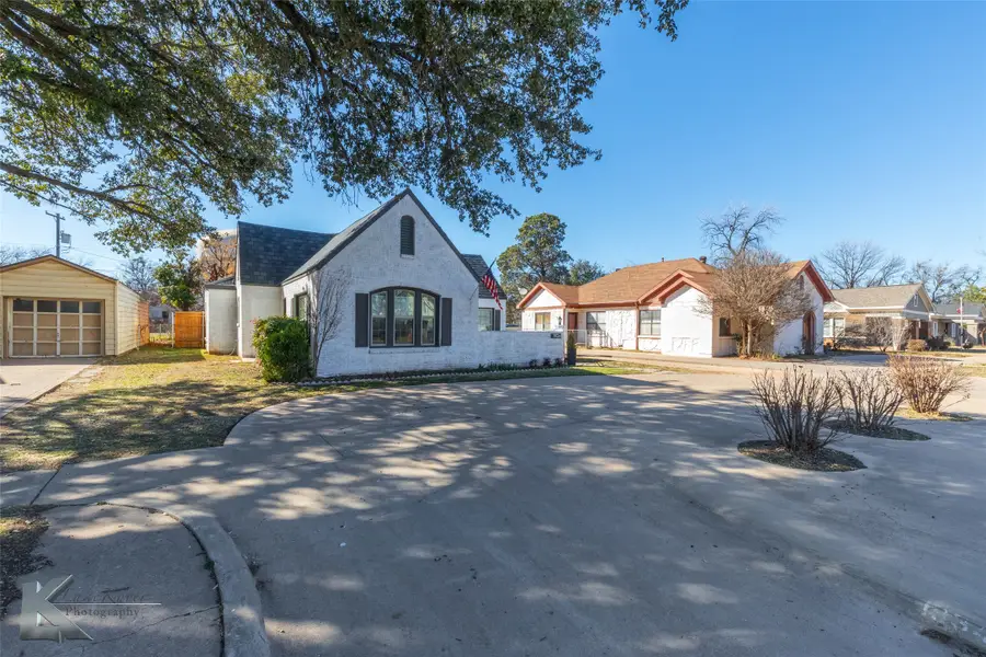 1934 Sayles Boulevard, Abilene, TX 79605 - #2