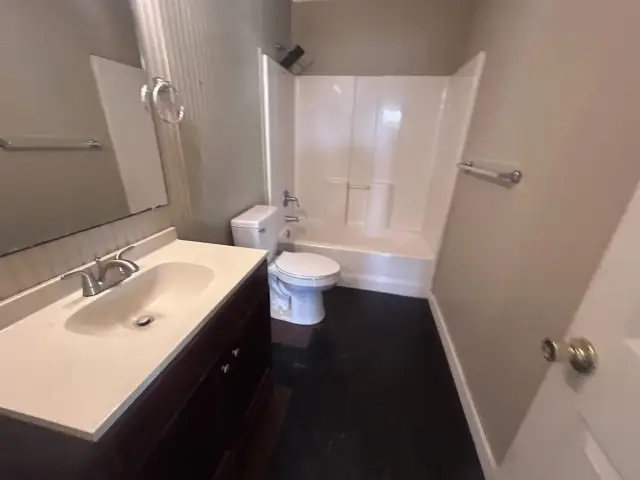 902 Simpson Street, Yoakum, TX 77995 - #3