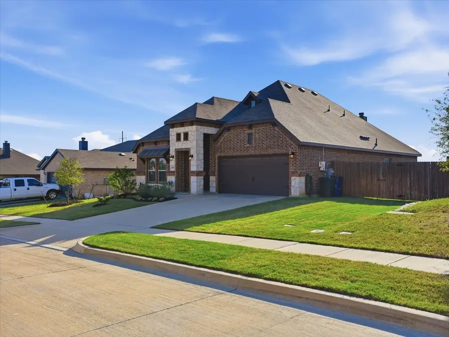 6505 Molly Anita Drive, Burleson Joshua, TX 76058 - #2