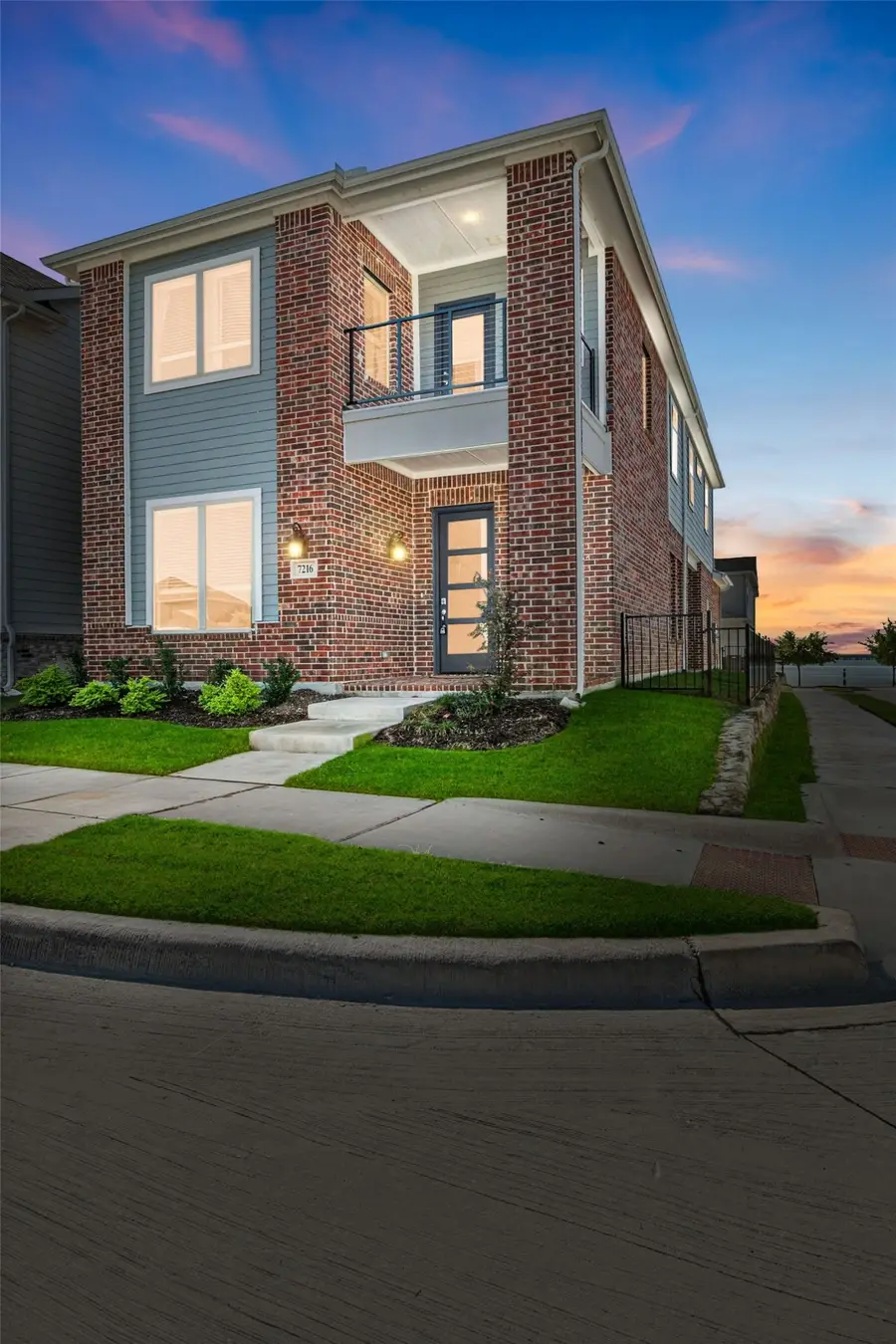 7216 Palisades Drive, Rowlett, TX 75088 - #2