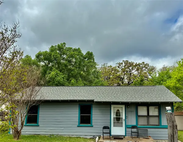 1005 Lawton Drive, Dallas, TX 75217