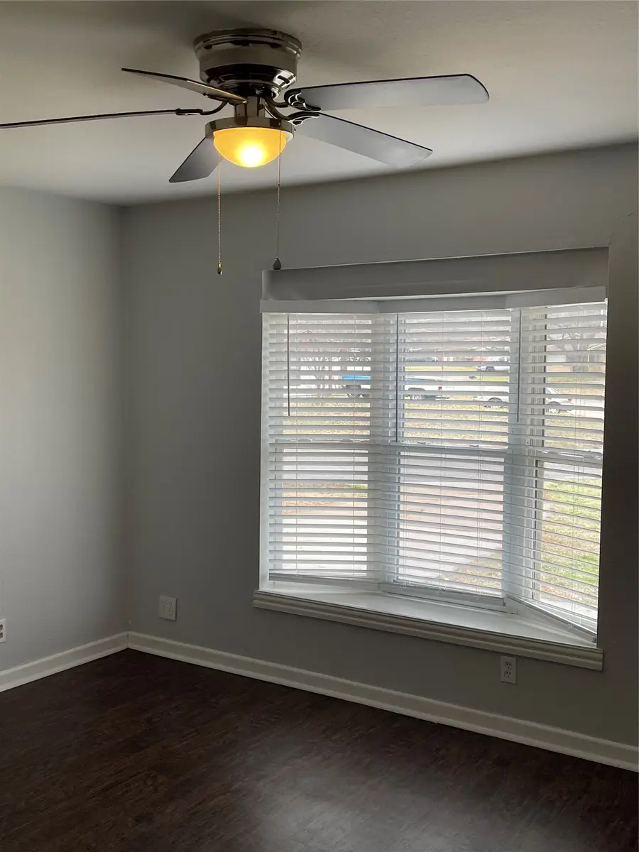 128 Cindy Lane, Burleson, TX 76028 - #3