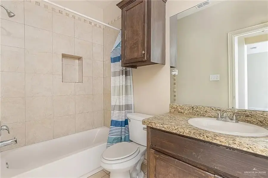 108 N Linares Street, Alton, TX 78573 - #3