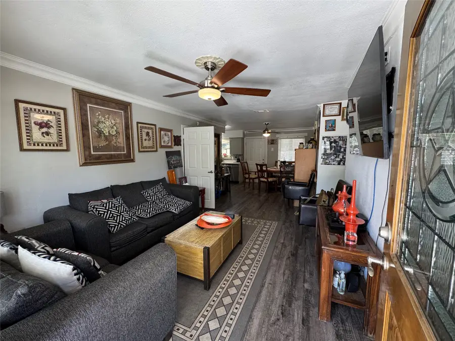 320 Pecan Street, Wilmer, TX 75172 - #3