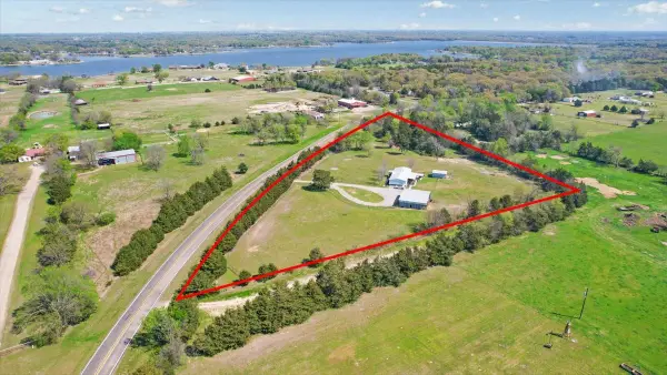 1718 Recreation Road 3, Bonham, TX 75418