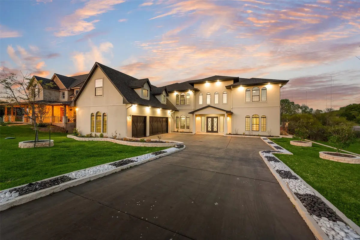 464 Breezeway Court, Cedar Hill, TX 75104 - #1