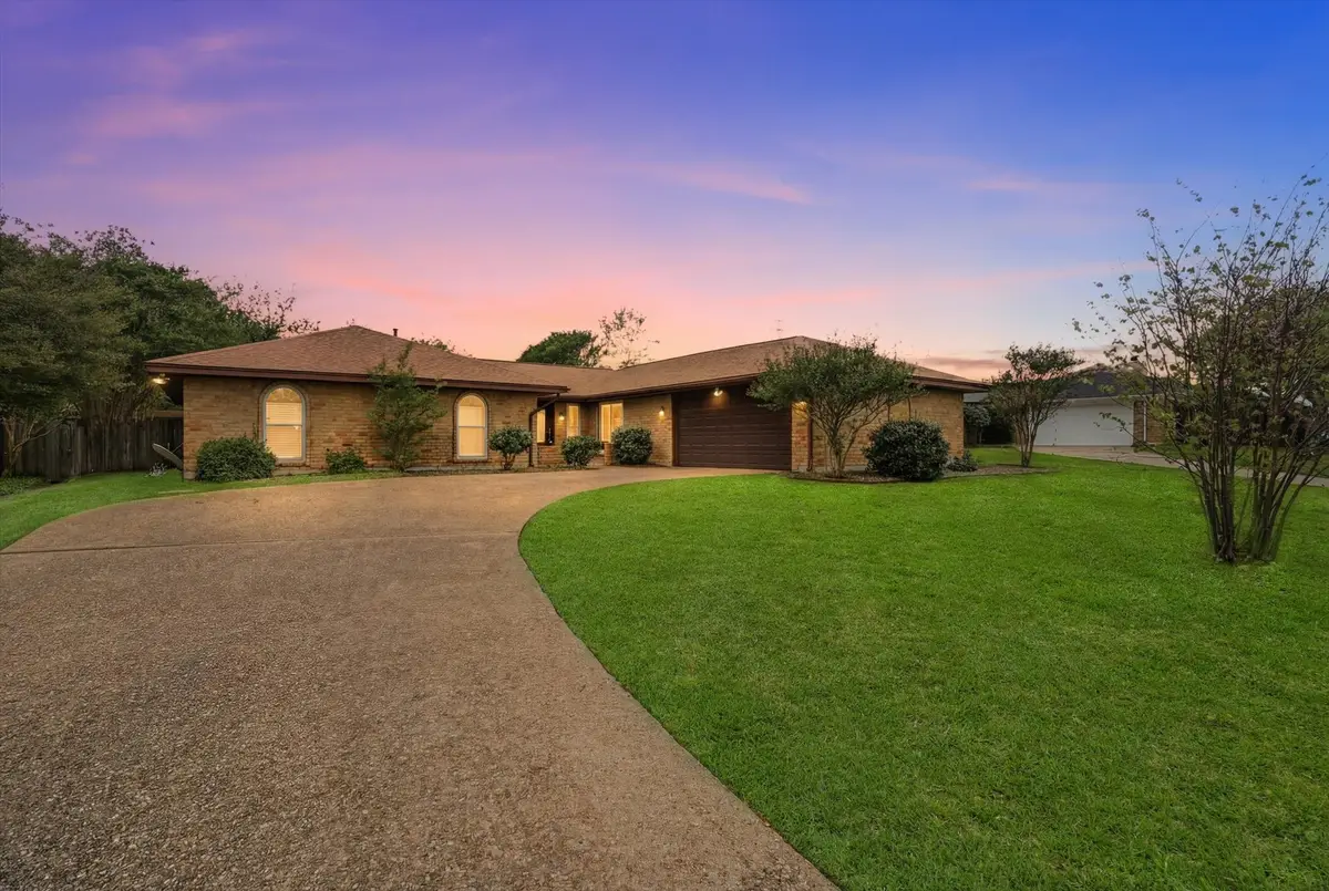 6408 Welch Avenue, Fort Worth, TX 76133 - #1