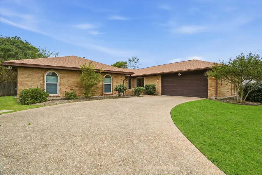 6408 Welch Avenue, Fort Worth, TX 76133 - #2