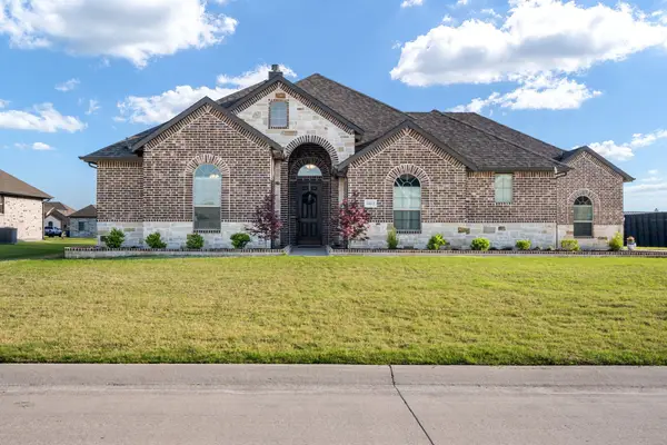 1863 Meadowbrook Lane, Josephine, TX 75173