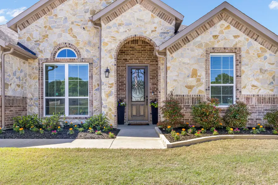 1652 Spur Ledge Court, Weatherford, TX 76087 - #2