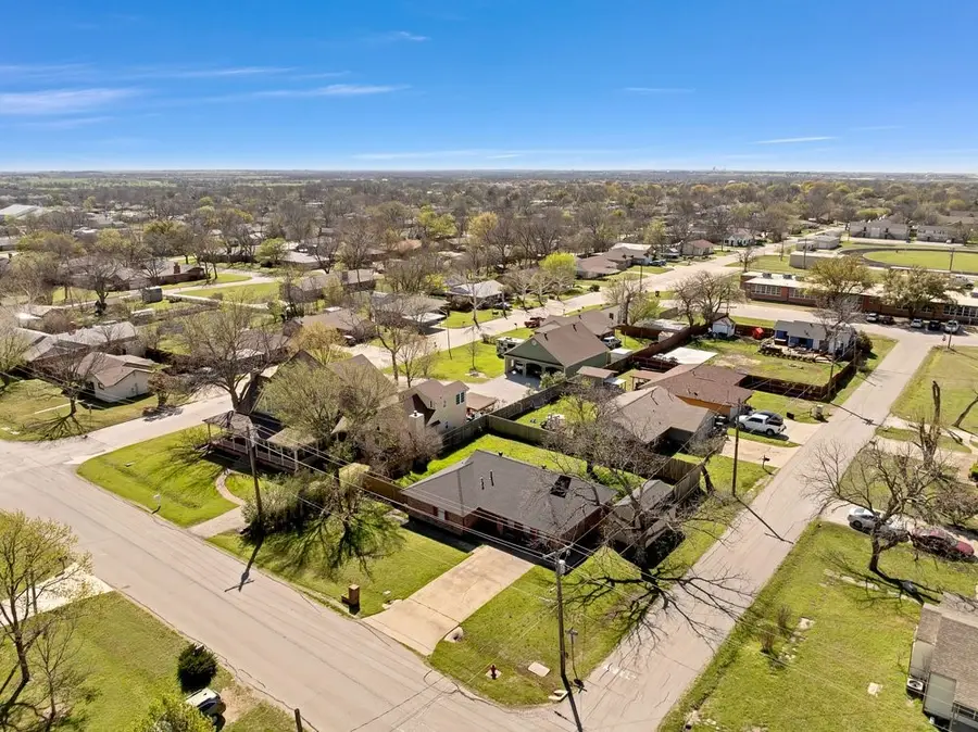 1010 Bolivar Street, Sanger, TX 76266 - #3