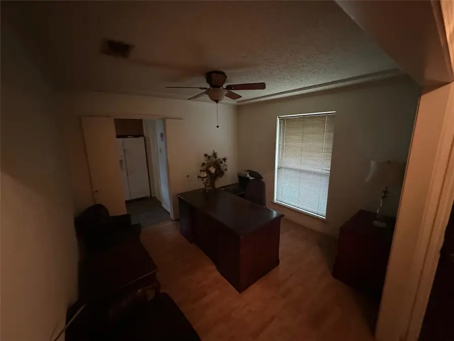 2517 Lawnview Drive, Carrollton, TX 75006 - #2