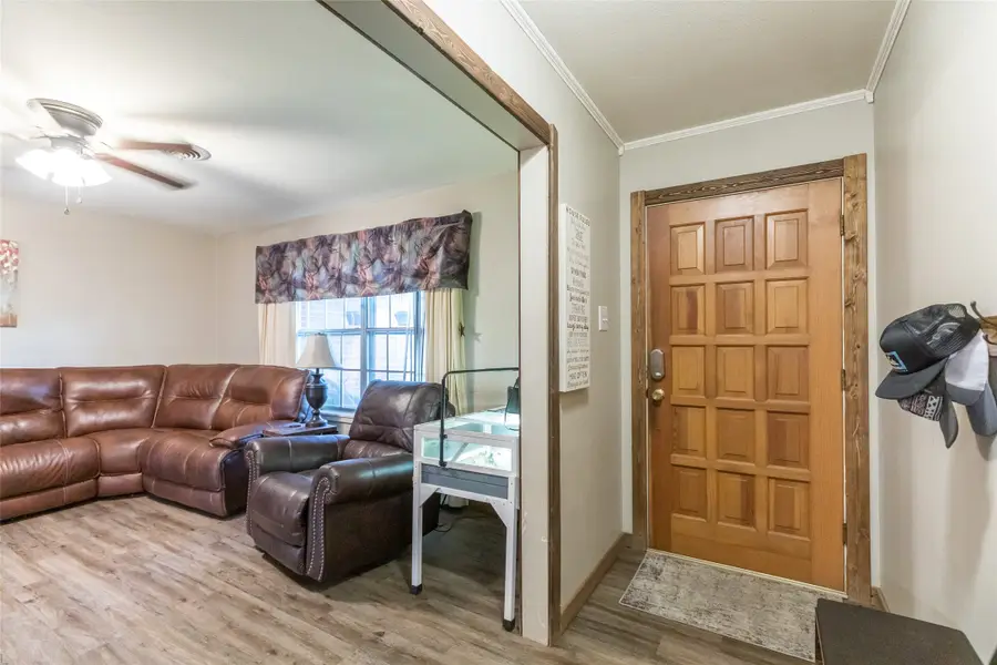 771 E 6th Street, Baird, TX 79504 - #3