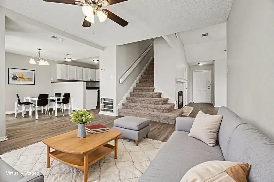 1206 Hillwood Way, Grapevine, TX 76051 - #2