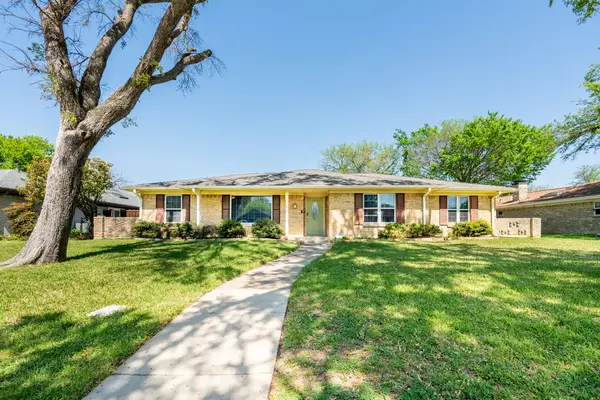 1521 Glenwick Drive, Plano, TX 75075