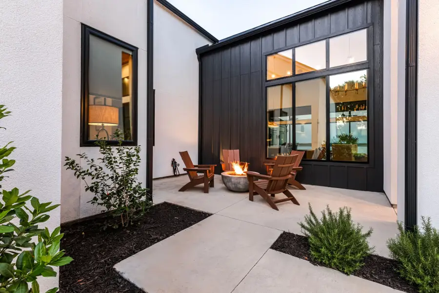 1129 Beacon Shore Road, Kemp, TX 75143 - #2