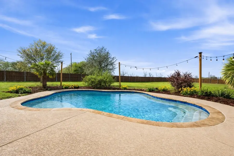 105 Devonshire Drive, Waxahachie, TX 75167 - #2