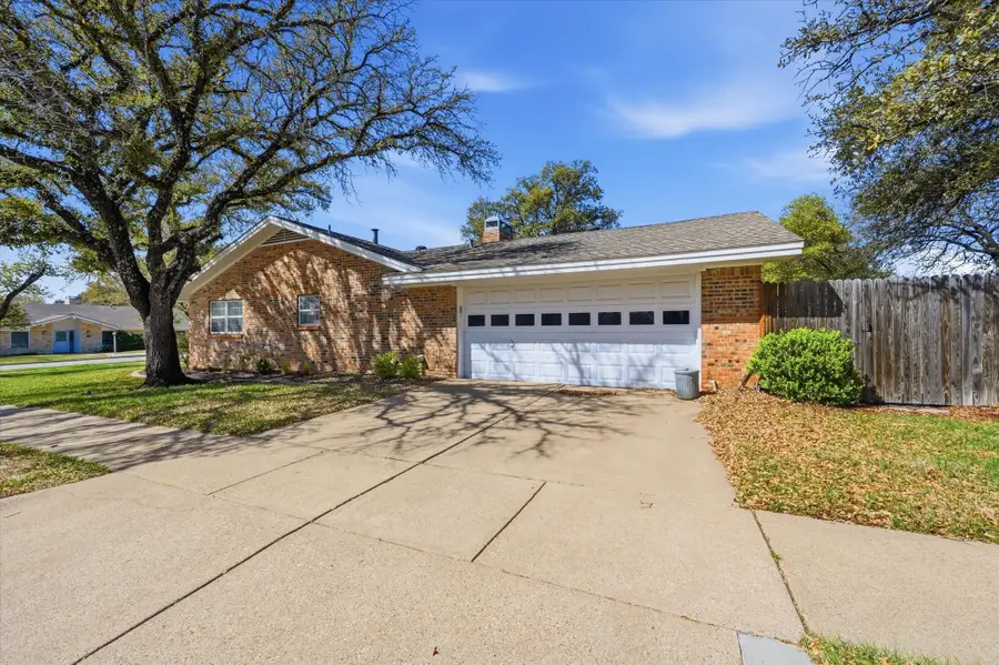 3311 Peachtree Lane, Pantego, TX 76013 - #3