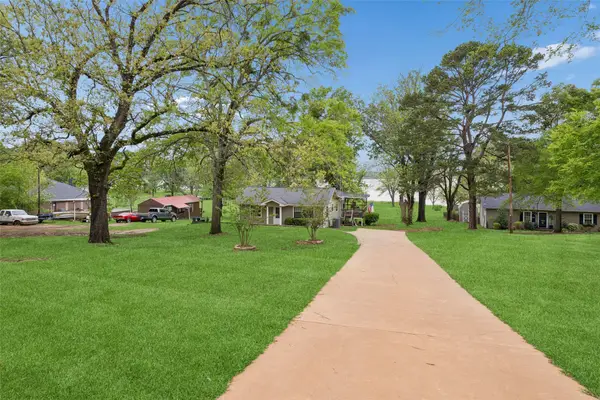 16340 County Road 4256 S, Henderson, TX 75654