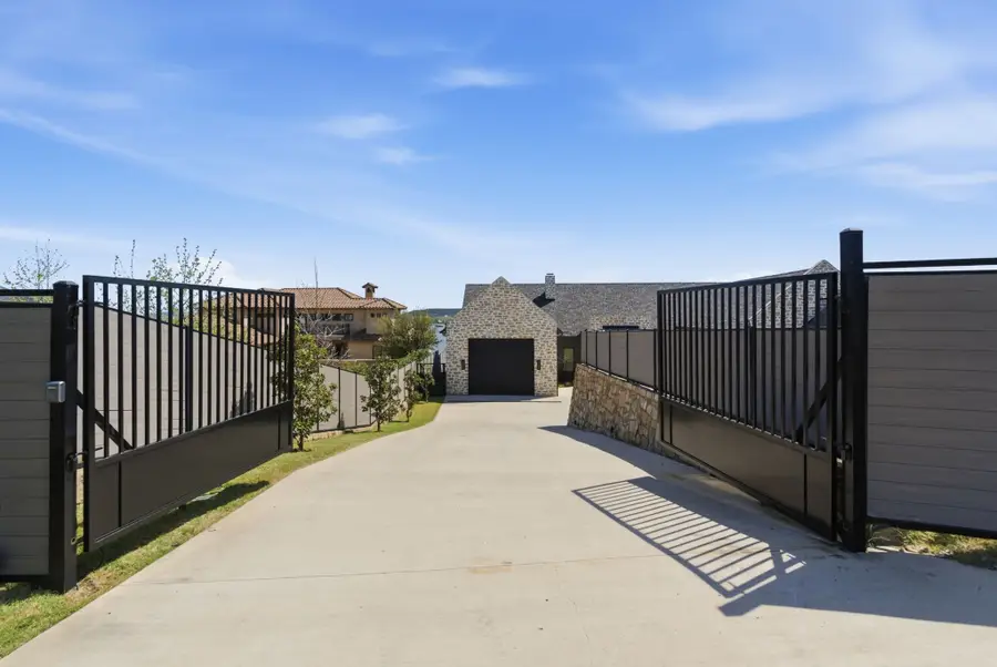 5405 Edgewater Drive, Possum Kingdom Lake, TX 76450 - #2