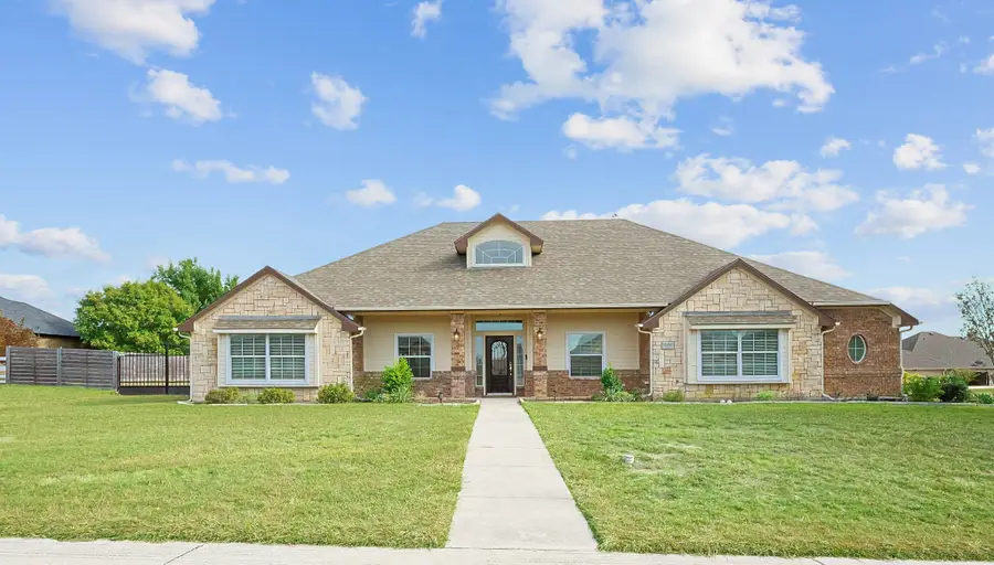 209 Clear Fork Trail, Rhome, TX 76078 - #2