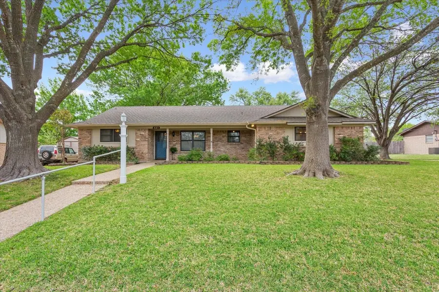 357 S Lindenwood, Hewitt, TX 76643 - #2