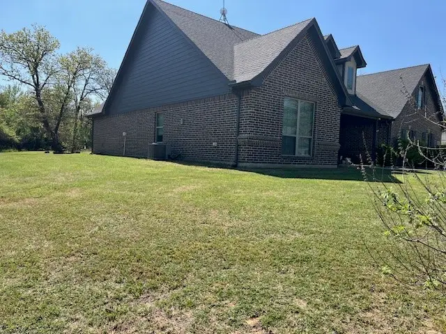 160 Oakwood Hills Drive, Paradise, TX 76073 - #3