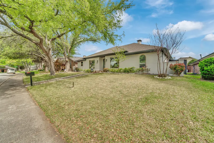 9511 Robin Meadow Drive, Dallas, TX 75243 - #2