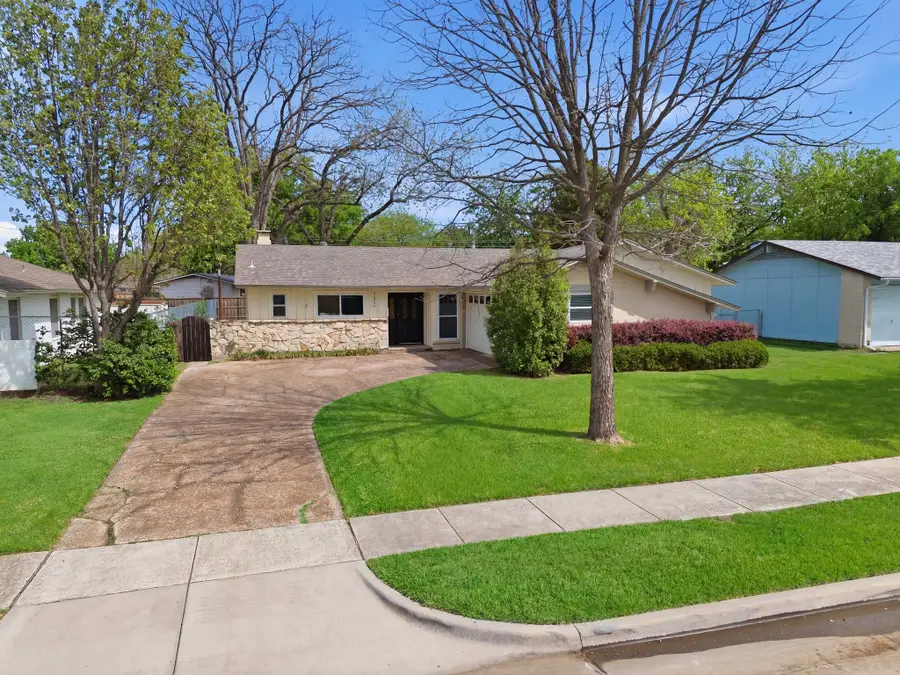 732 Pinehurst Drive, Richardson, TX 75080 - #2