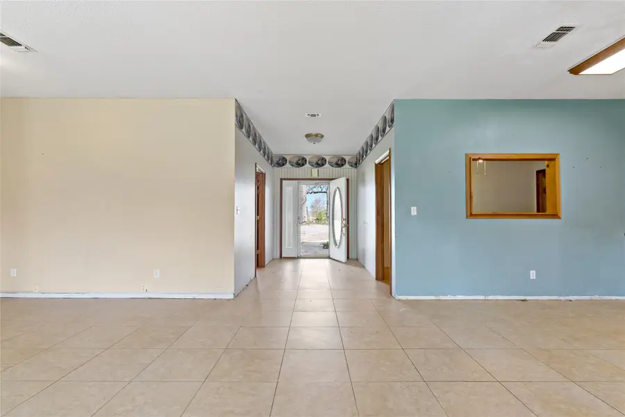 11090 Texas Highway 19/24 South, Paris, TX 75462 - #3