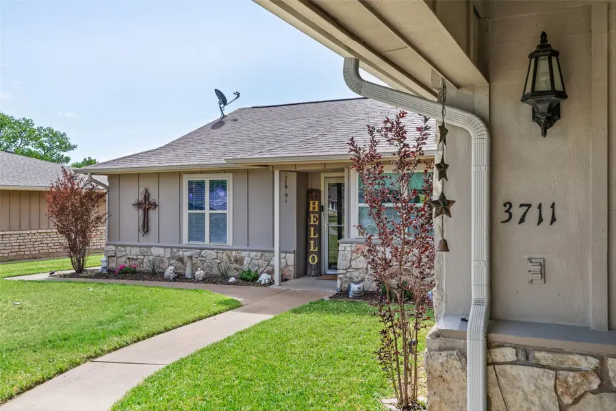 3711 Quail Run, Granbury, TX 76049 - #3