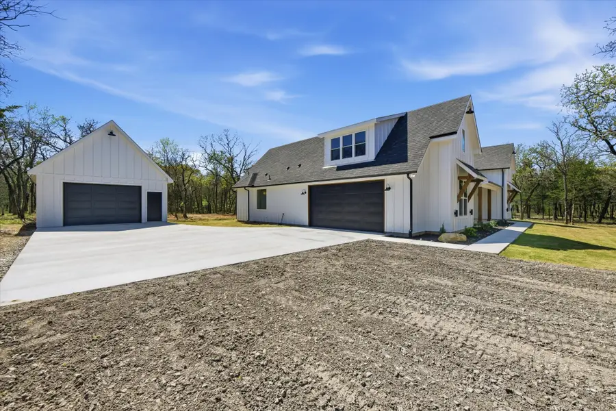 377 Oak Cove Court, Sunset, TX 76270 - #3