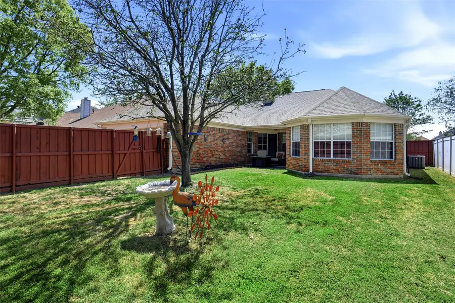 1704 Shadow Creek, Mesquite, TX 75181 - #3