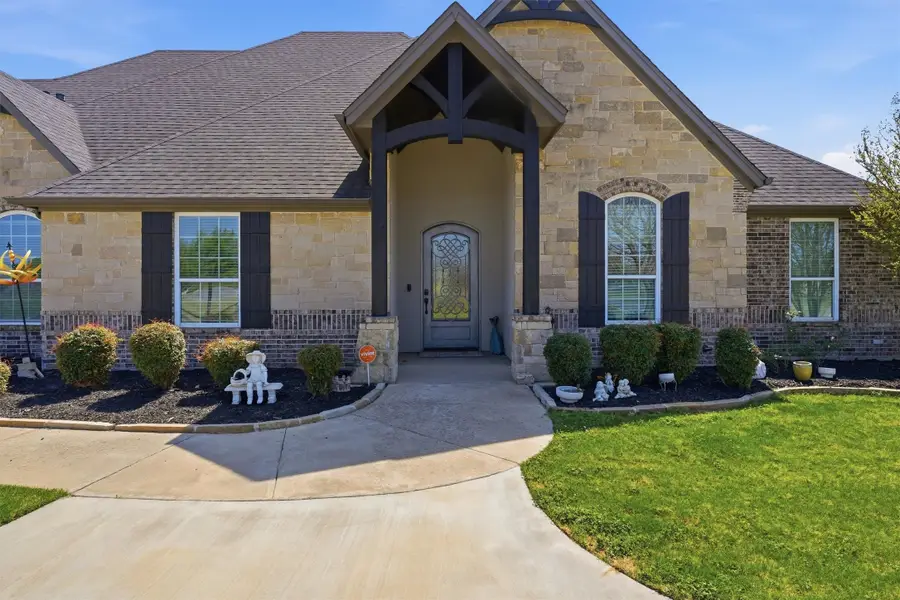 1201 E Iberian Court, Granbury, TX 76048 - #2