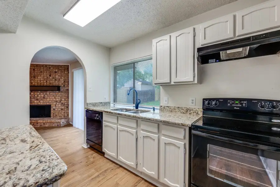 3501 Hickory Hill Drive, Arlington, TX 76014 - #3