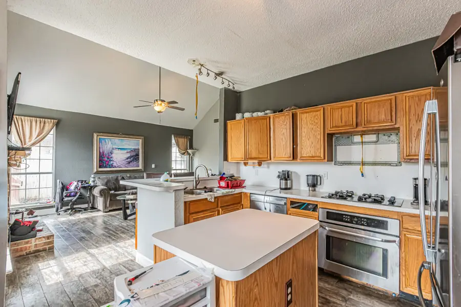 6601 Classen Trail, Arlington, TX 76002 - #2