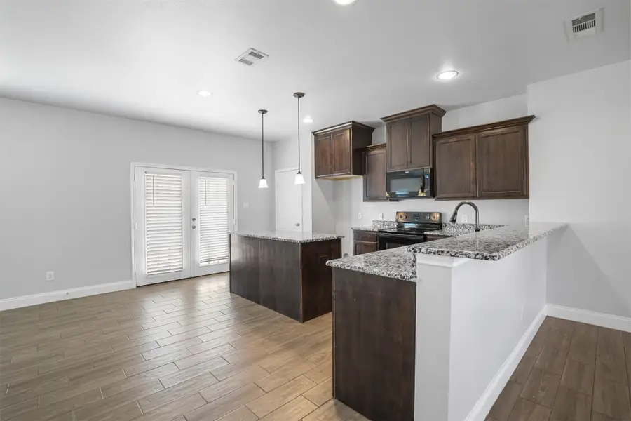 4901 Jefferson Street, Greenville, TX 75401 - #3