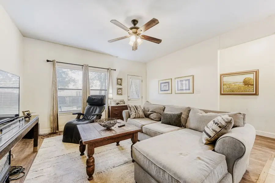 6525 Greenway Road, Fort Worth, TX 76116 - #3