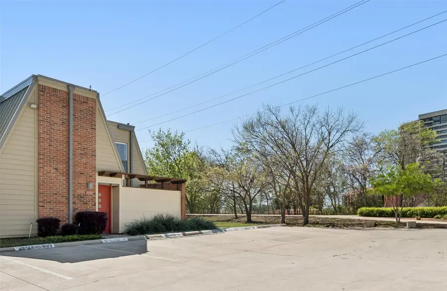 3955 Buena Vista Street #D, Dallas, TX 75204 - #2