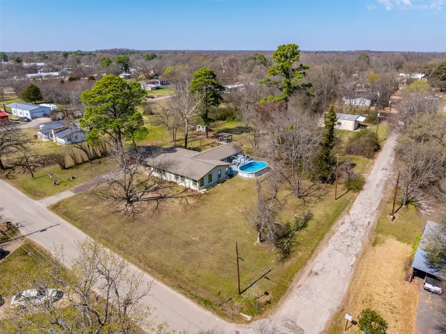 609 E Quitman Street, Alba, TX 75410 - #3