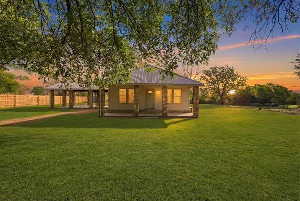 4417 County Road 411, Glen Rose, TX 76043