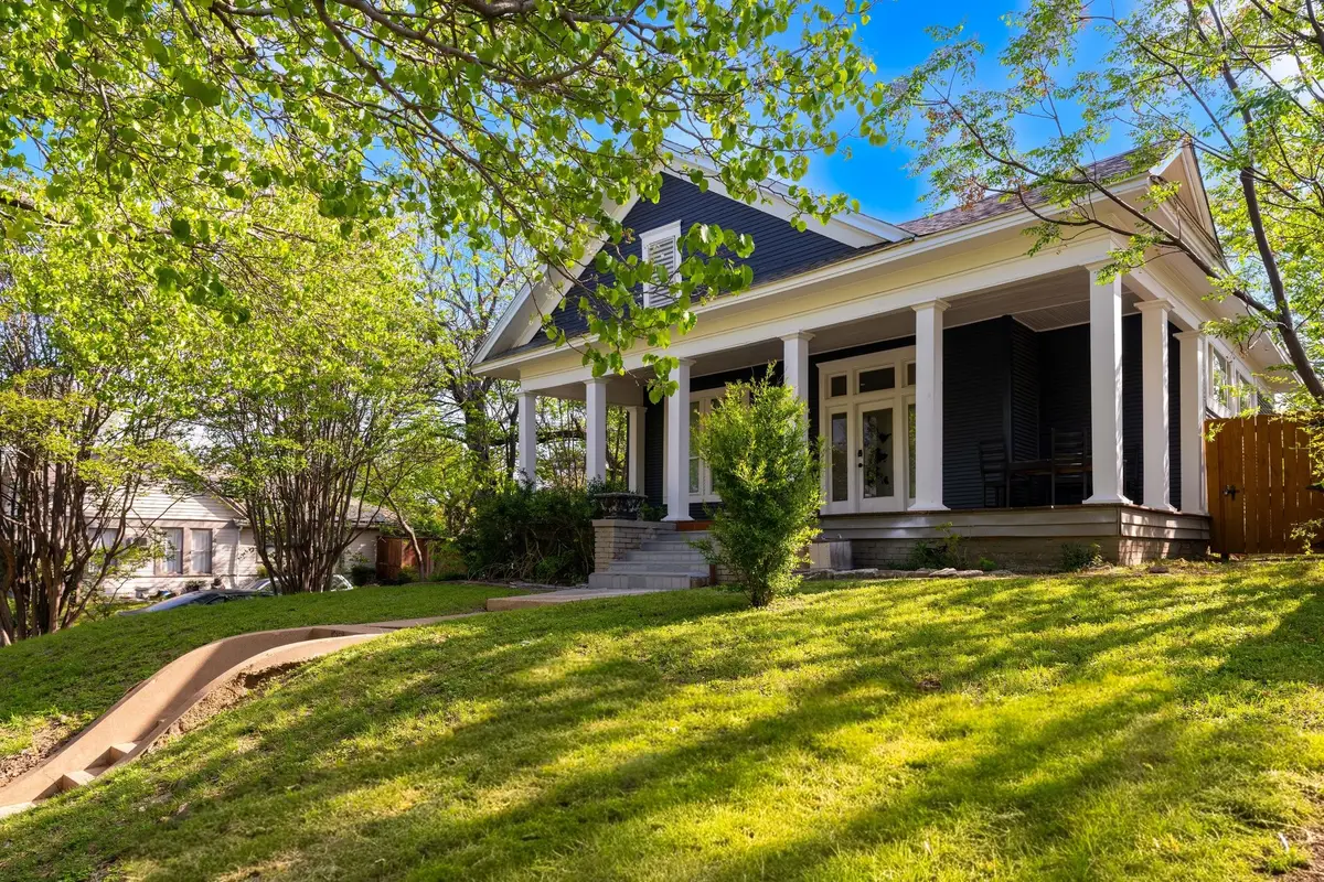 918 Elsbeth Street, Dallas, TX 75208 - #1