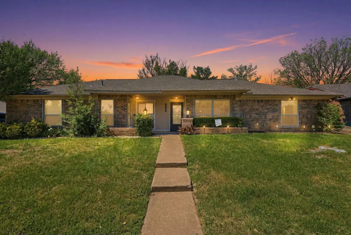 819 Blessing Creek Drive, Euless, TX 76039 - #1